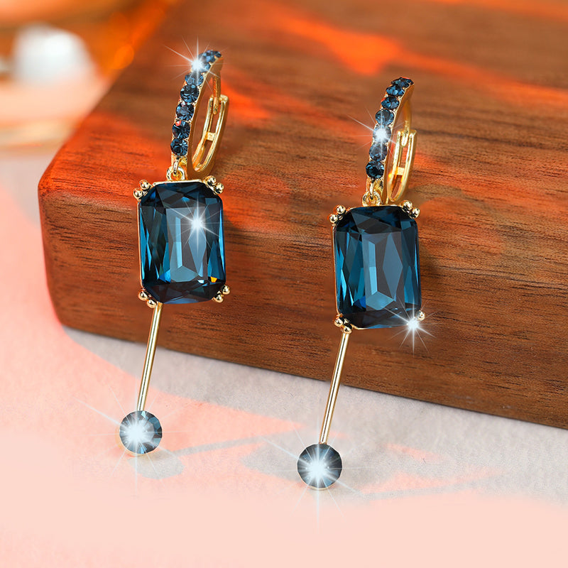 đ BEGRĂNSAD TID 50% RABATT! âš Vintage Syntetisk Diamant HĂ€ngörhĂ€ngen â Clip-On, Elegant Dangle âš