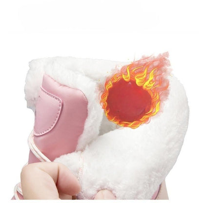 Varma snöstövlar för kvinnor för vinterbruk.