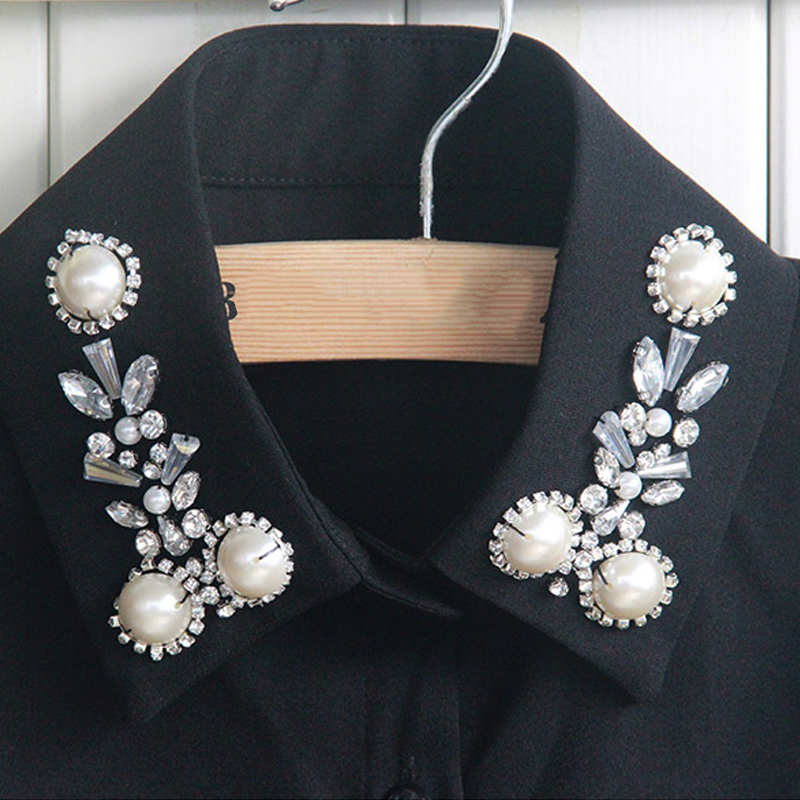 🔥Elegant krage med imiterade pärlor och strass