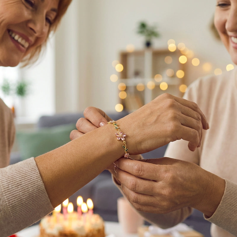 🌼Kvinnors armband med körsbärsblommor och strass🌸