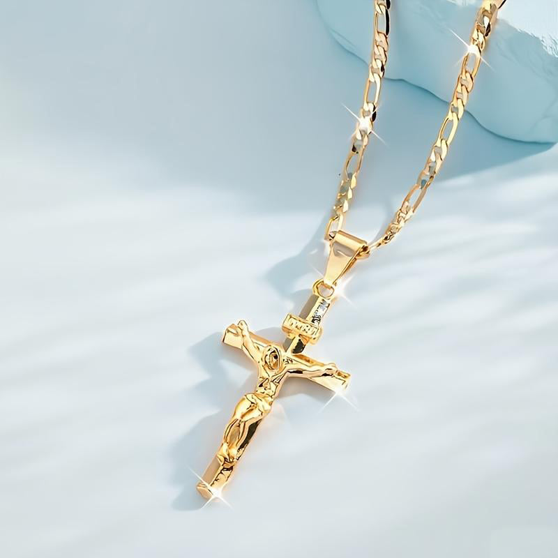 ✨ Guldkrucifixhalsband – Detaljerat INRI-motiv, justerbar figarokedja och glittrande finish 💛