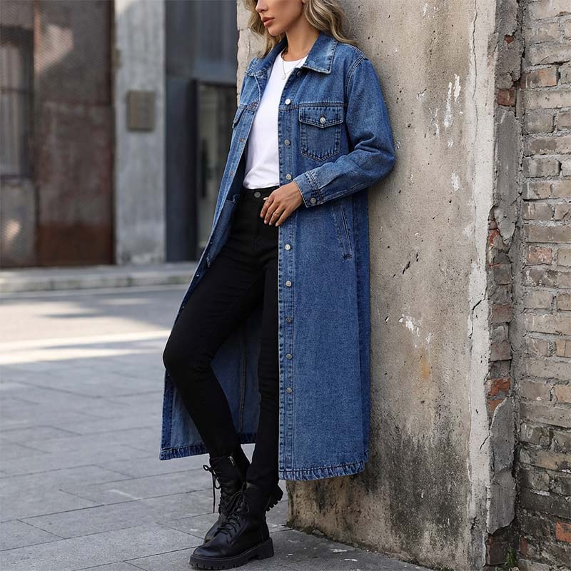 Lång, ledig denimkavaj med knappar för damer