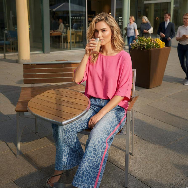 ⏳Tidsbegränsat erbjudande⏰Livlig rosa top och vågad leopardmönstrad byxbåt👚👖