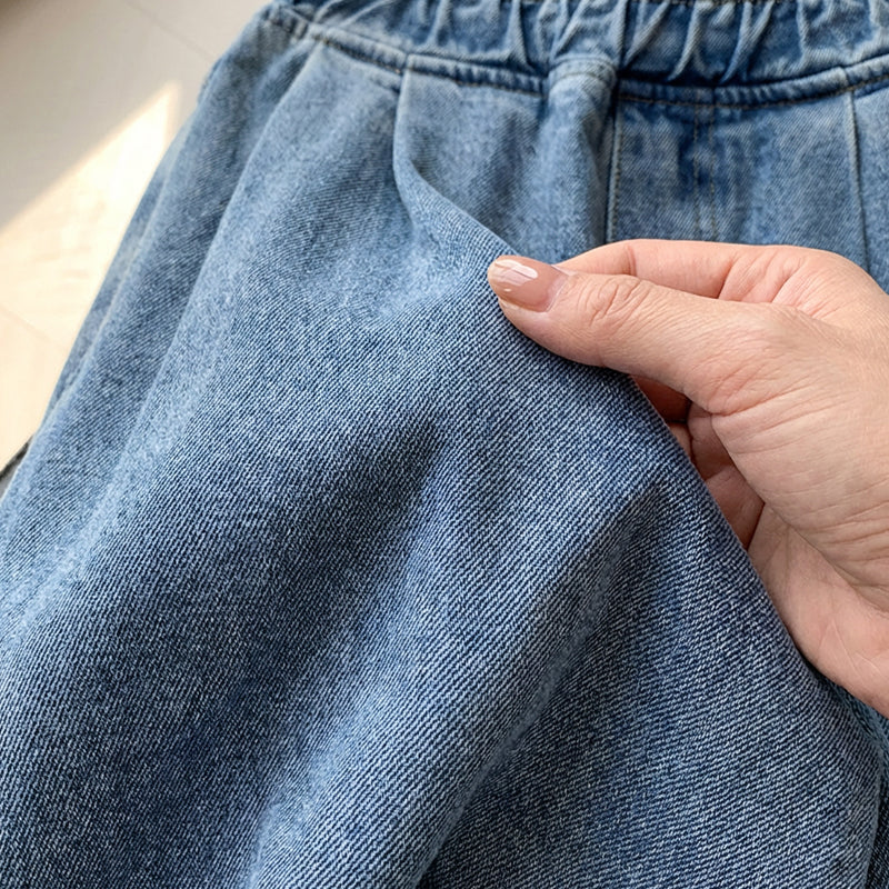 Högmidjade jeans med vida ben