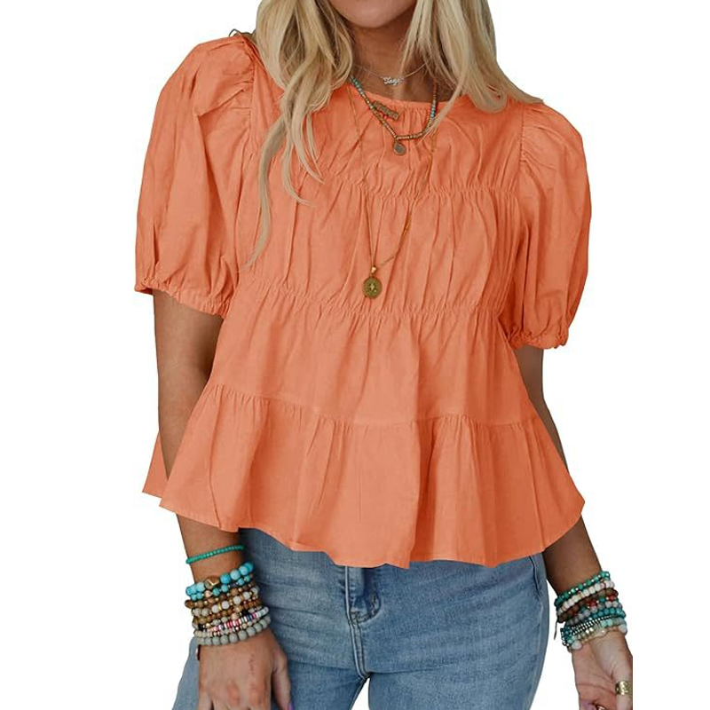 👚Top med puffärmar, smock och peplum