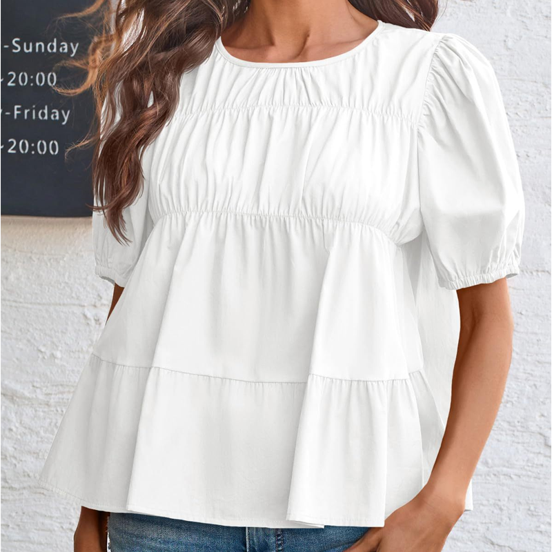 👚Top med puffärmar, smock och peplum