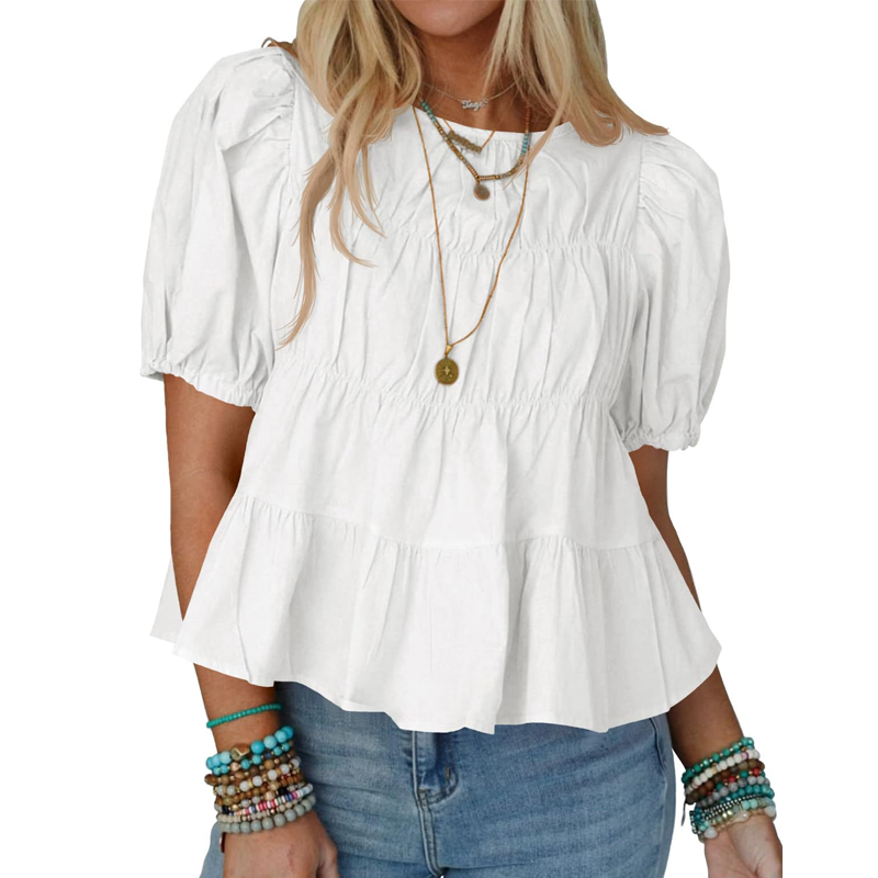 👚Top med puffärmar, smock och peplum