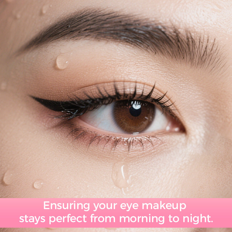 Vattentät och Silkeslen Flytande Eyeliner