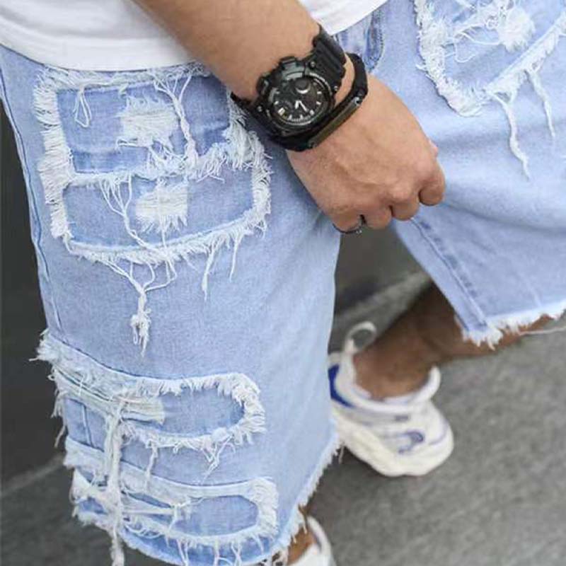 🔥50% RABATT NU!🔥Herrshorts med slitna detaljer i denim