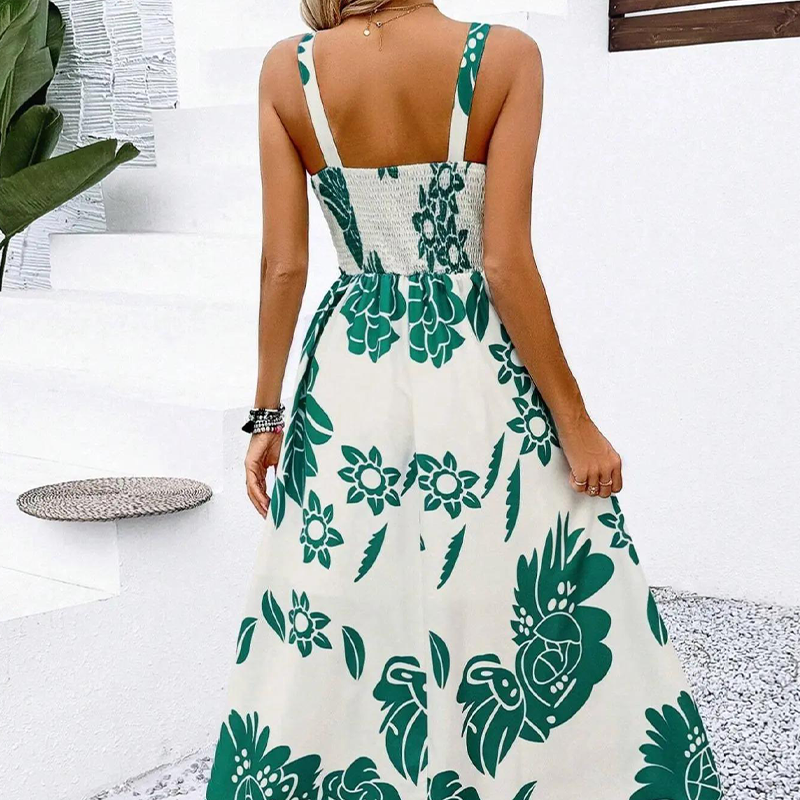 👗 50% RABATT NU! 🌺 Floralt Spagettiband Klänning – Smockad Rygg, A-Linje & Lättvikt – Ansträngningslös Sommarstil 🌼