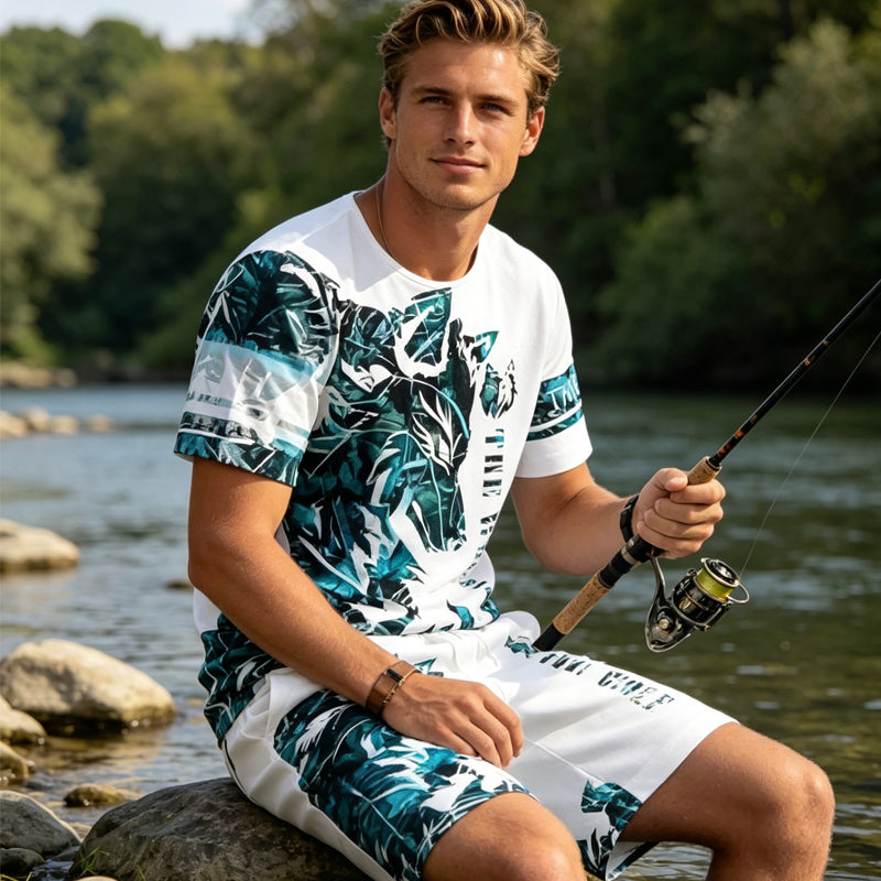 Herr set med tryckt T-shirt och shorts