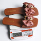 Platta Slip-in Sandaler med Rosett- och Kedjedekor