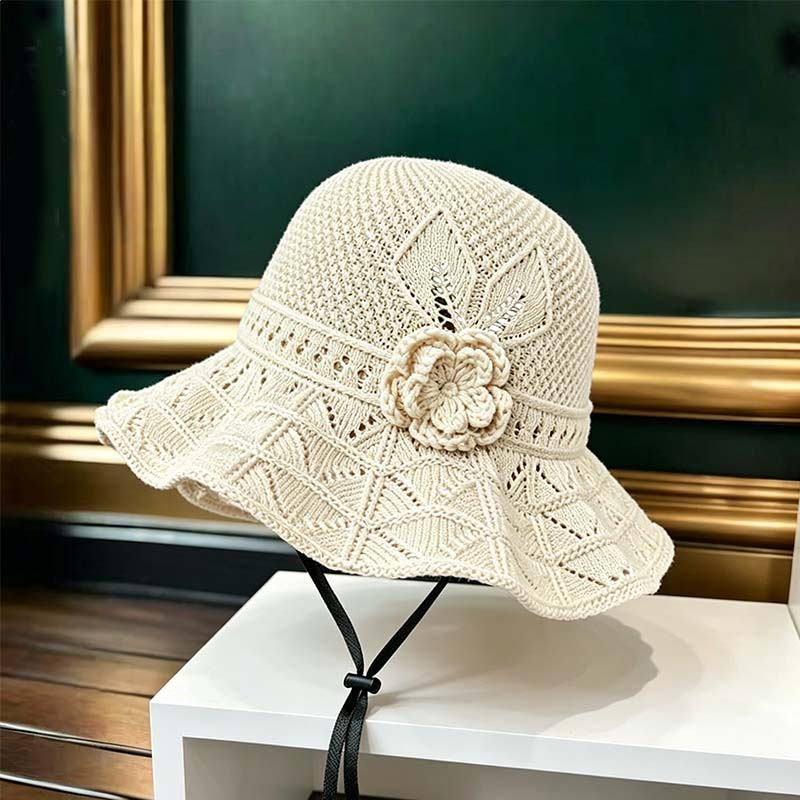 Virkat bucket hat med blomdetalj för kvinnor
