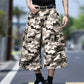 Unisex cargoshorts i kamouflage med vida ben och flera fickor