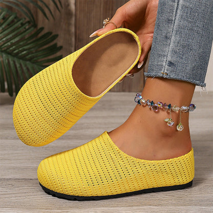 👡 50% RABATT NU! 🌬️ Damernas andningsbara stickade påklingsmules – Lätta och skumgummifodrade – Lätt att ta på/av, perfekta för vardagar eller snabba ärenden – luftiga och bekväma 🌸